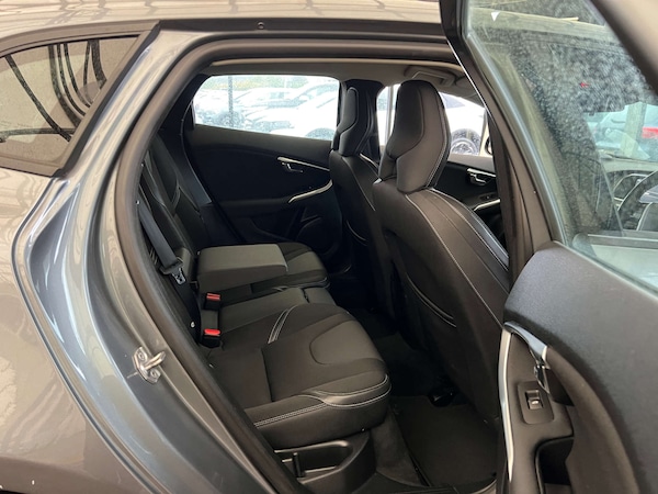 Used Volvo V40 2018 for sale - 76174341: Photo 26
