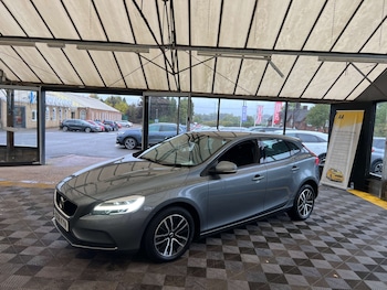 Used Volvo V40 2018 for sale - 76174341: Photo 4