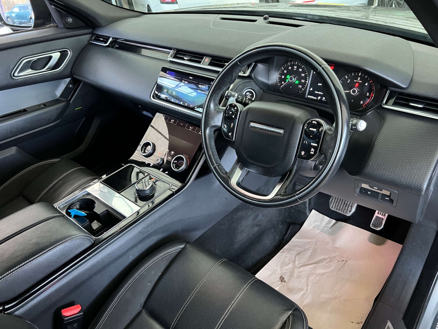 Used Land Rover Range Rover Velar 2018 for sale - 76948216: Photo 16