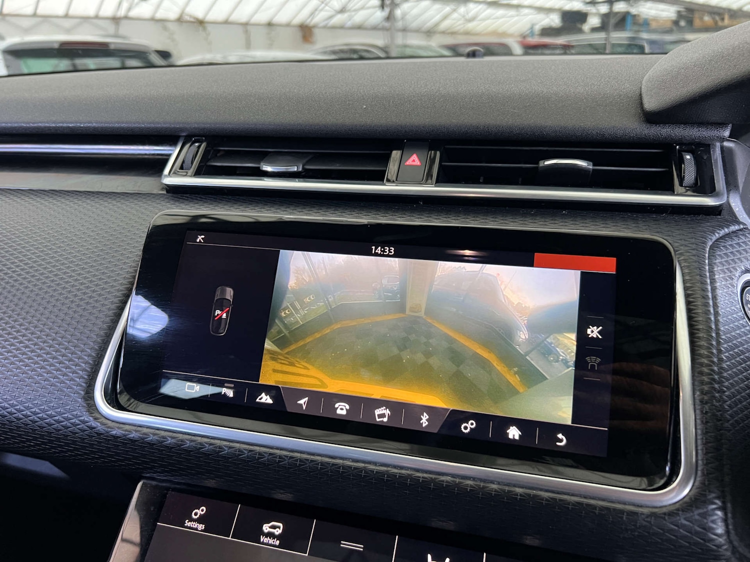 Used Land Rover Range Rover Velar 2018 for sale - 76948216: Photo 18