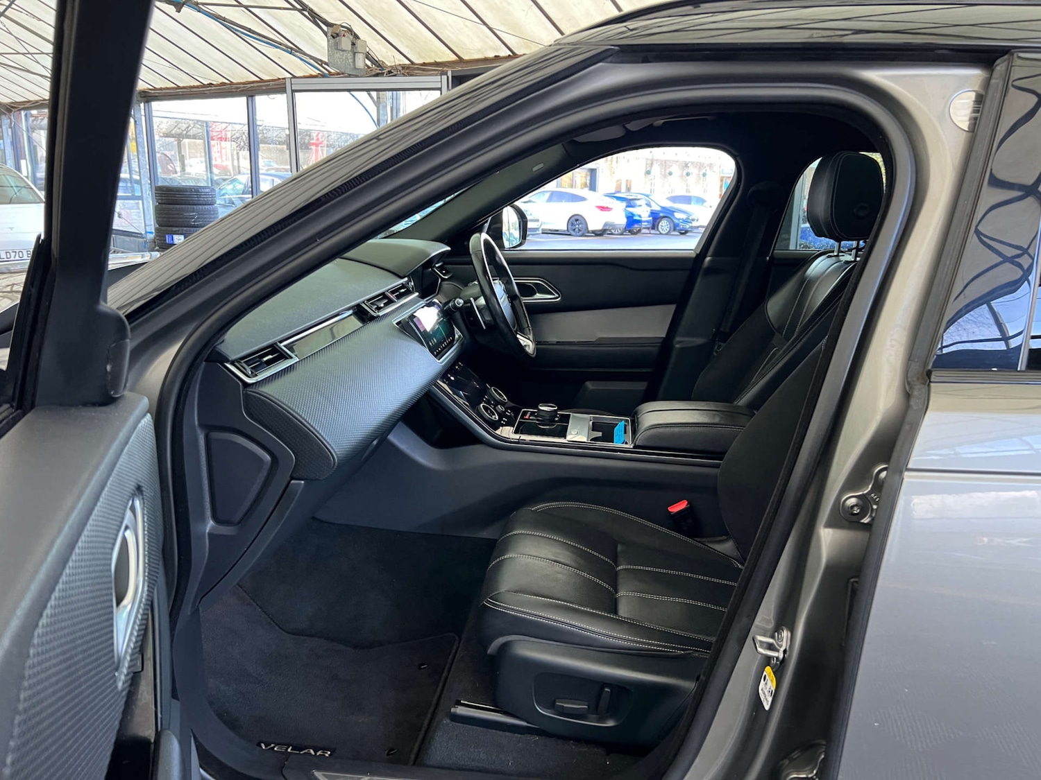 Used Land Rover Range Rover Velar 2018 for sale - 76948216: Photo 25