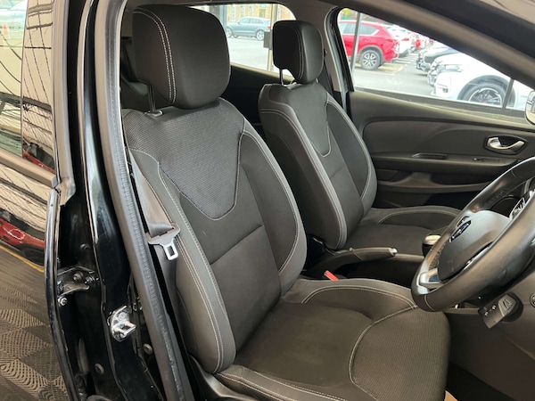 Used Renault Clio 2017 for sale - 76206208: Photo 11