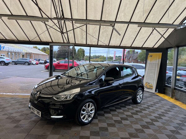 Used Renault Clio 2017 for sale - 76206208: Photo 4