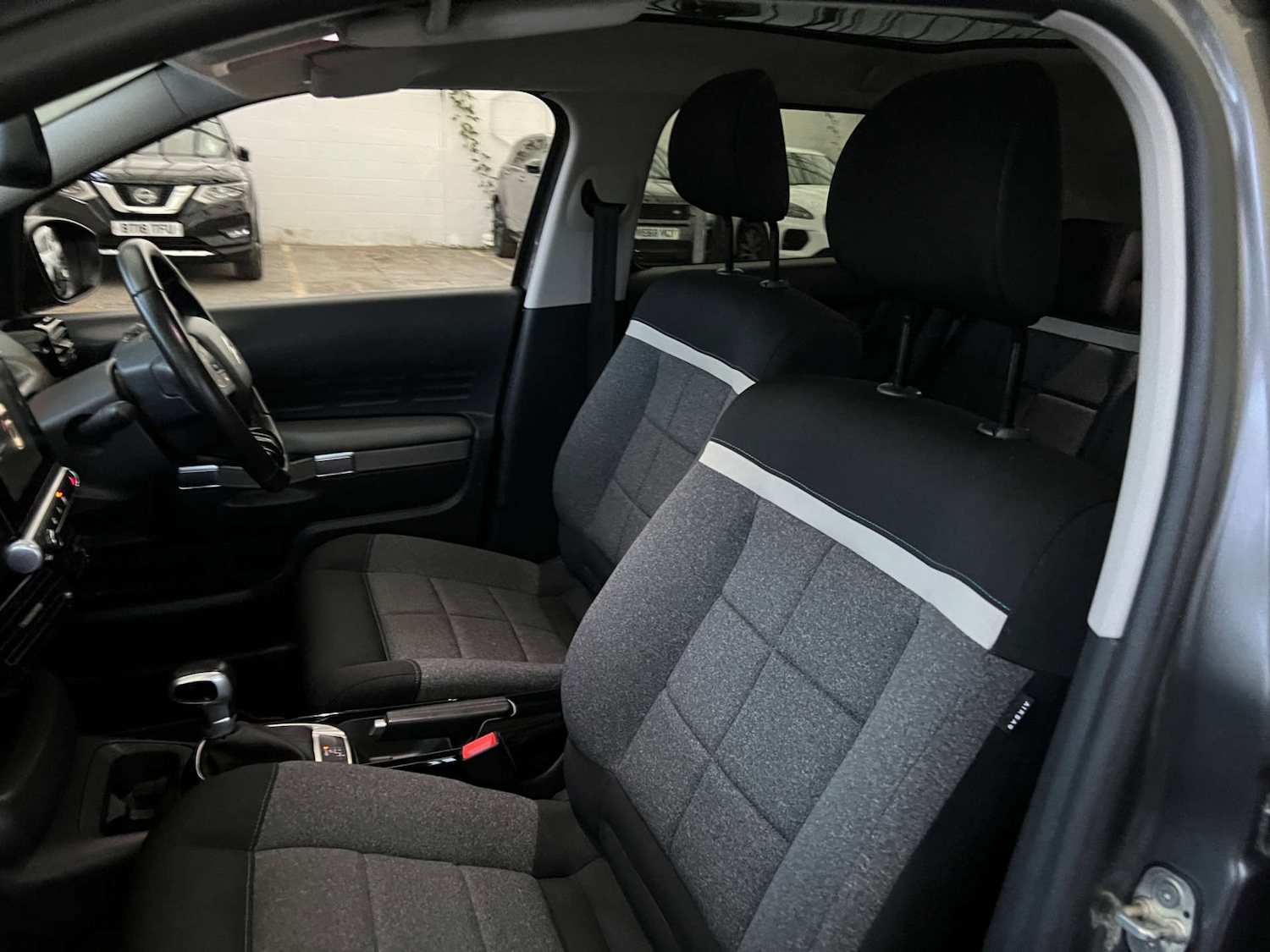 Used Citroen C4 Cactus 2019 for sale - 76477433: Photo 21