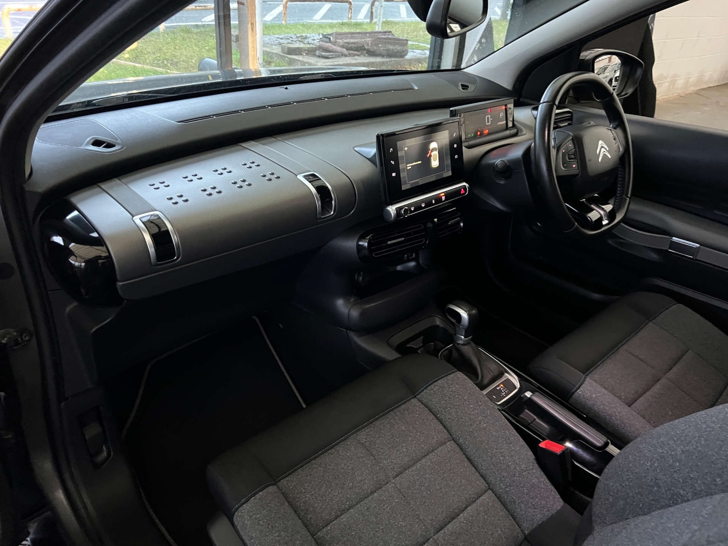 Used Citroen C4 Cactus 2019 for sale - 76477433: Photo 22