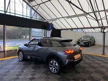 Used Citroen C4 Cactus 2019 for sale - 76477433: Photo