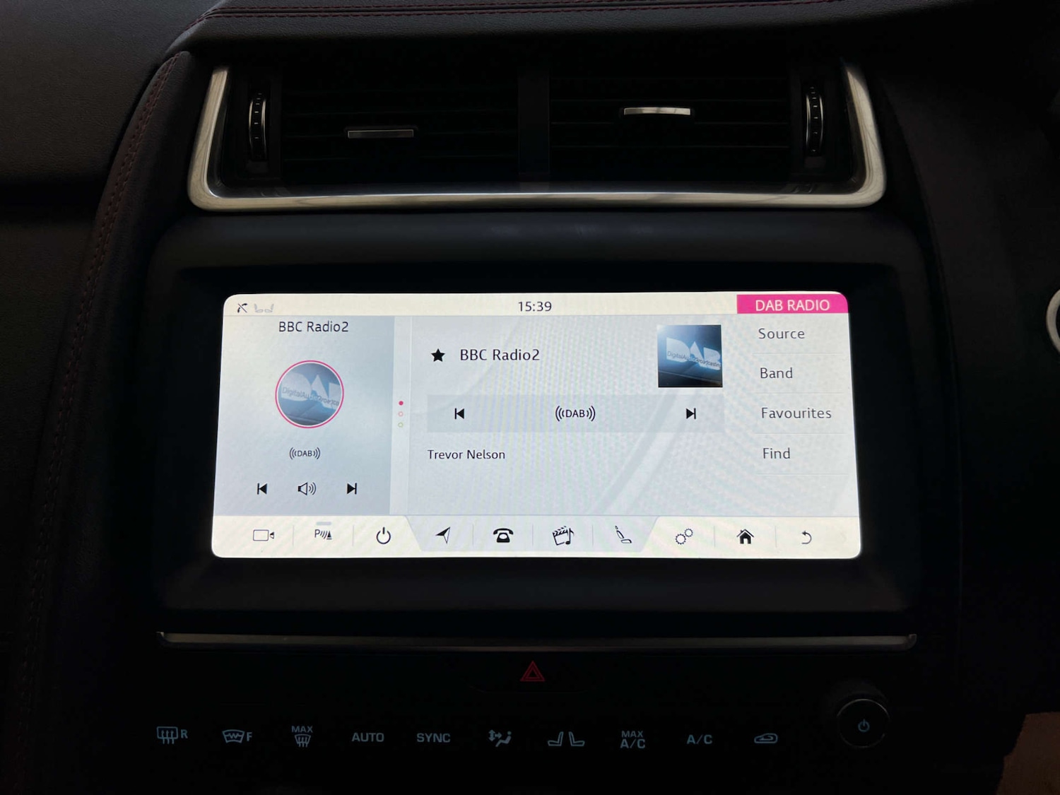 Used Jaguar E-Pace 2019 for sale - 77535068: Photo 14