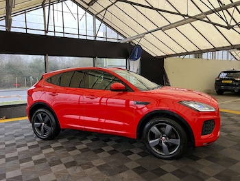 Used Jaguar E-Pace 2019 for sale - 77535068: Photo