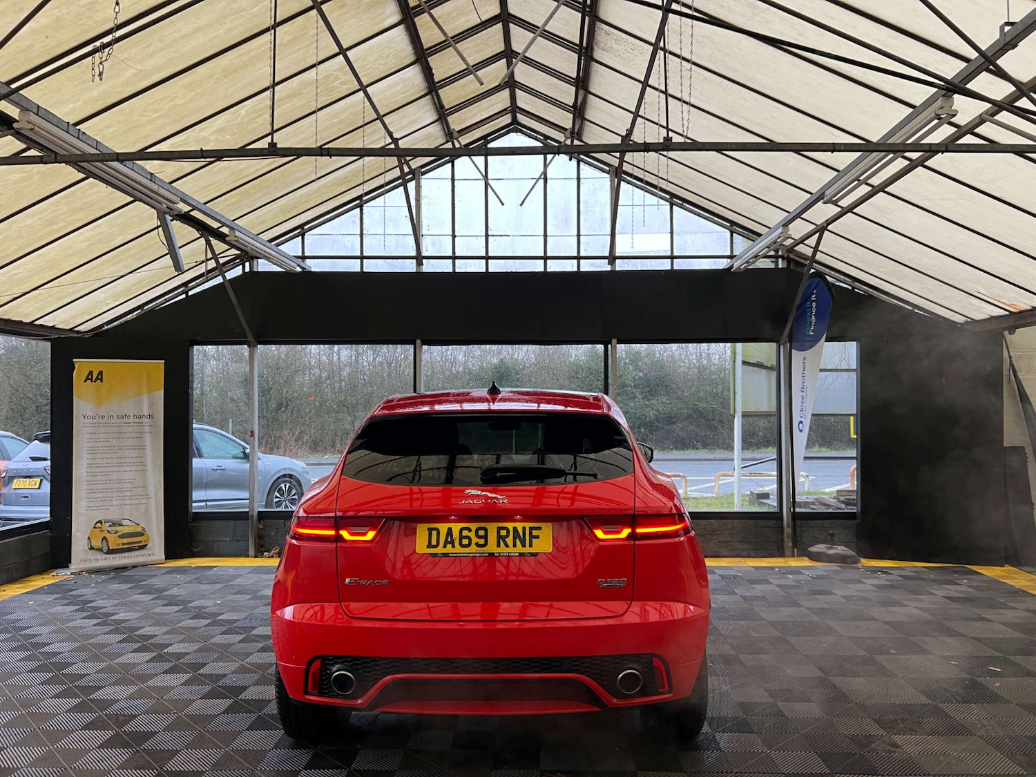 Used Jaguar E-Pace 2019 for sale - 77535068: Photo 6