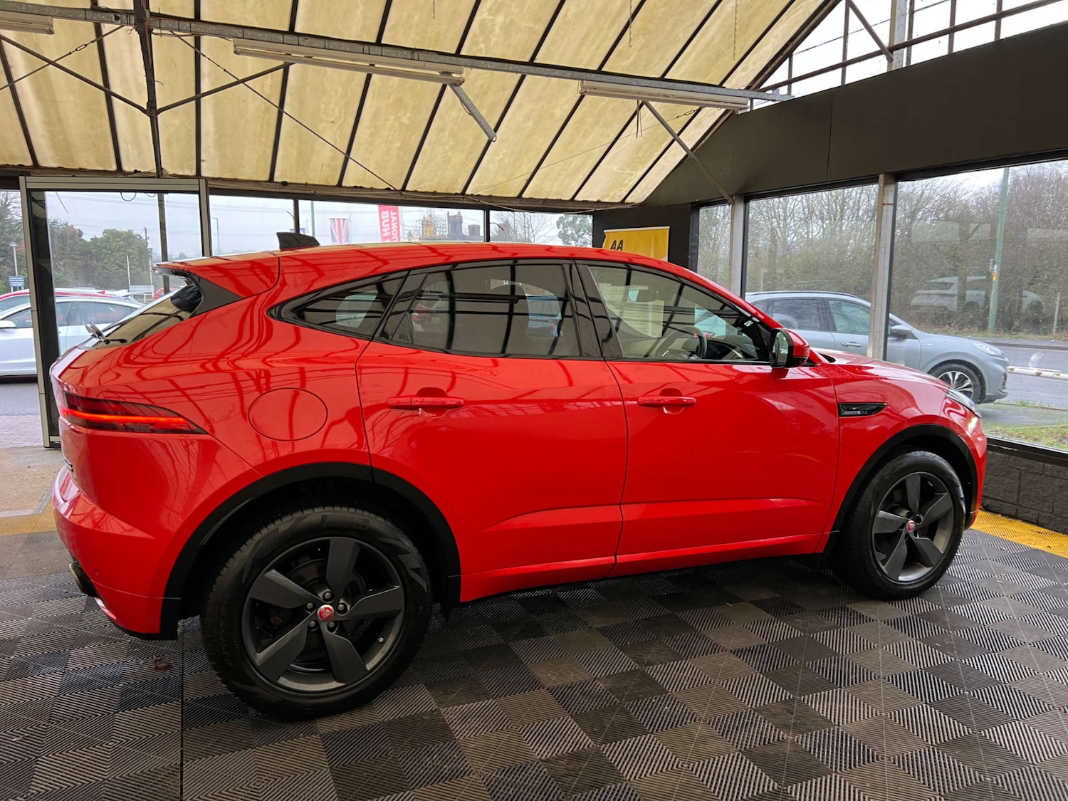 Used Jaguar E-Pace 2019 for sale - 77535068: Photo 7