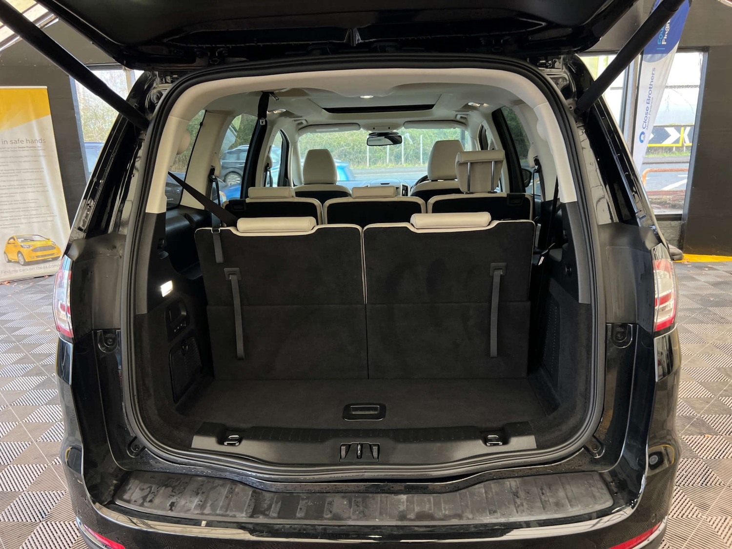 Used Ford Galaxy 2018 for sale - 77393350: Photo 34