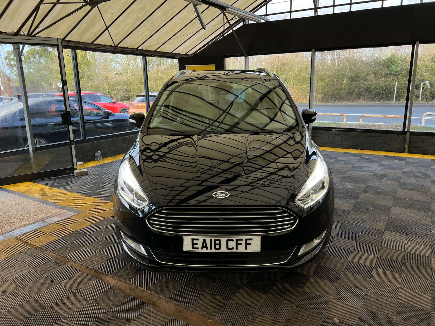 Used Ford Galaxy 2018 for sale - 77393350: Photo 4