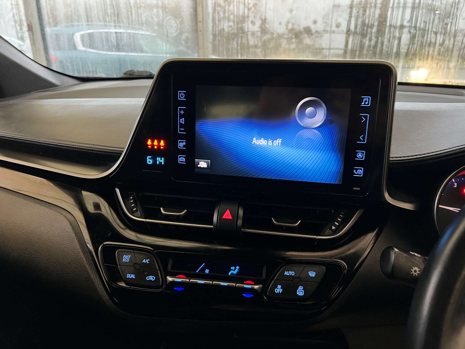 Used Toyota C-HR 2017 for sale - 77446393: Photo 15