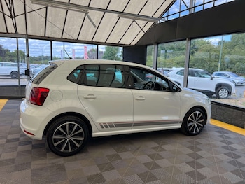 Used Volkswagen Polo 2017 for sale - 79393368: Photo