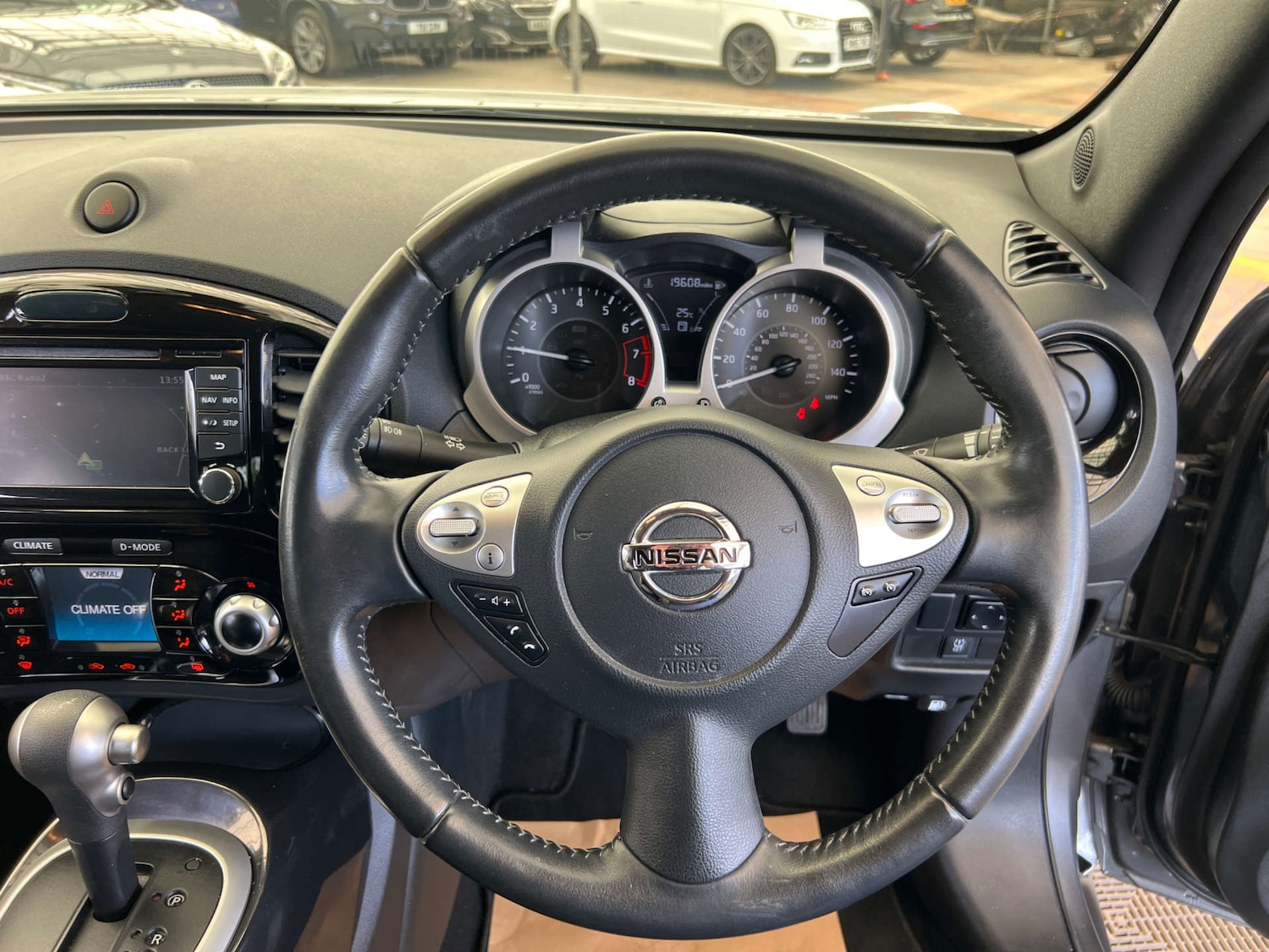 Used Nissan Juke 2018 for sale - 76533602: Photo 15