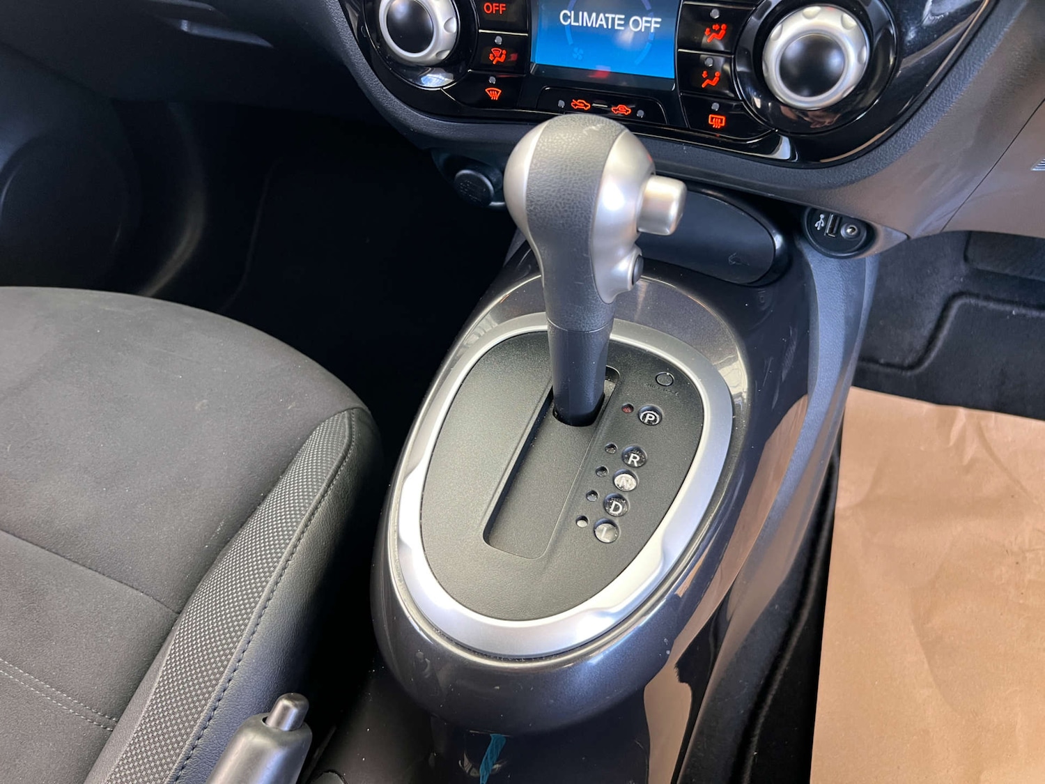 Used Nissan Juke 2018 for sale - 76533602: Photo 19