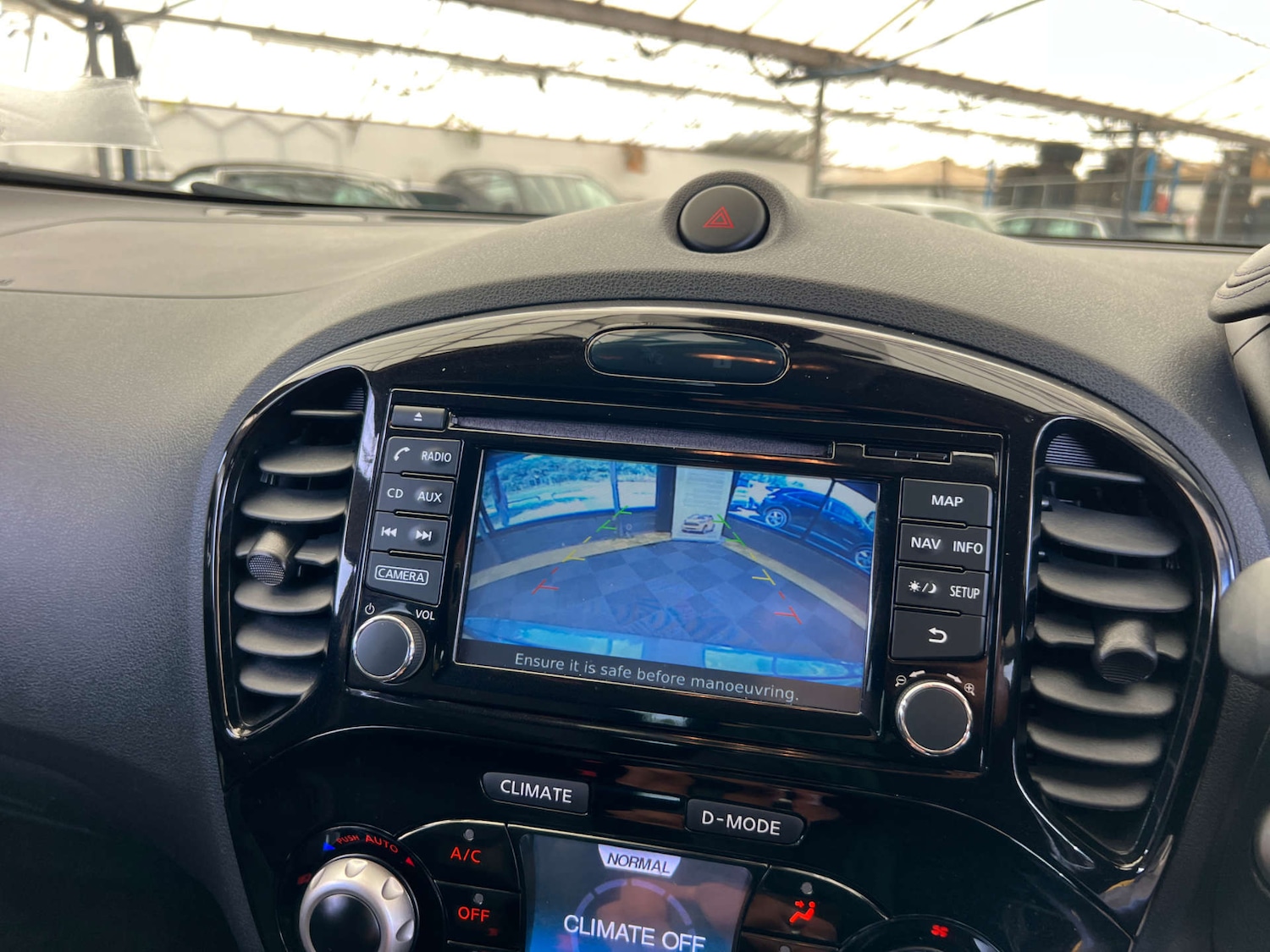 Used Nissan Juke 2018 for sale - 76533602: Photo 25