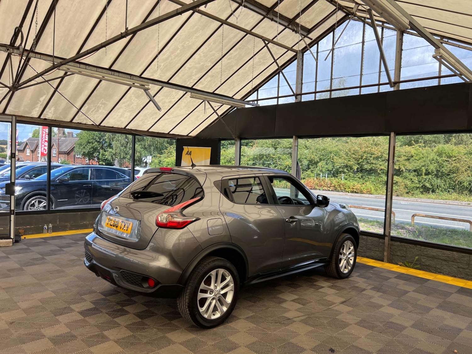 Used Nissan Juke 2018 for sale - 76533602: Photo 9