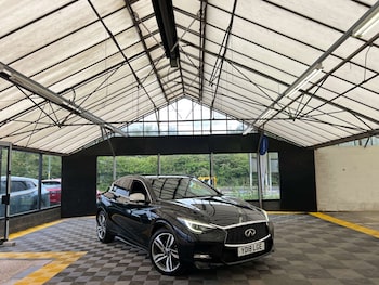 Used Infiniti Q30 2018 for sale - 78633796: Photo