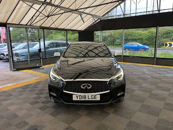 Used Infiniti Q30 2018 for sale - 78633796: Photo
