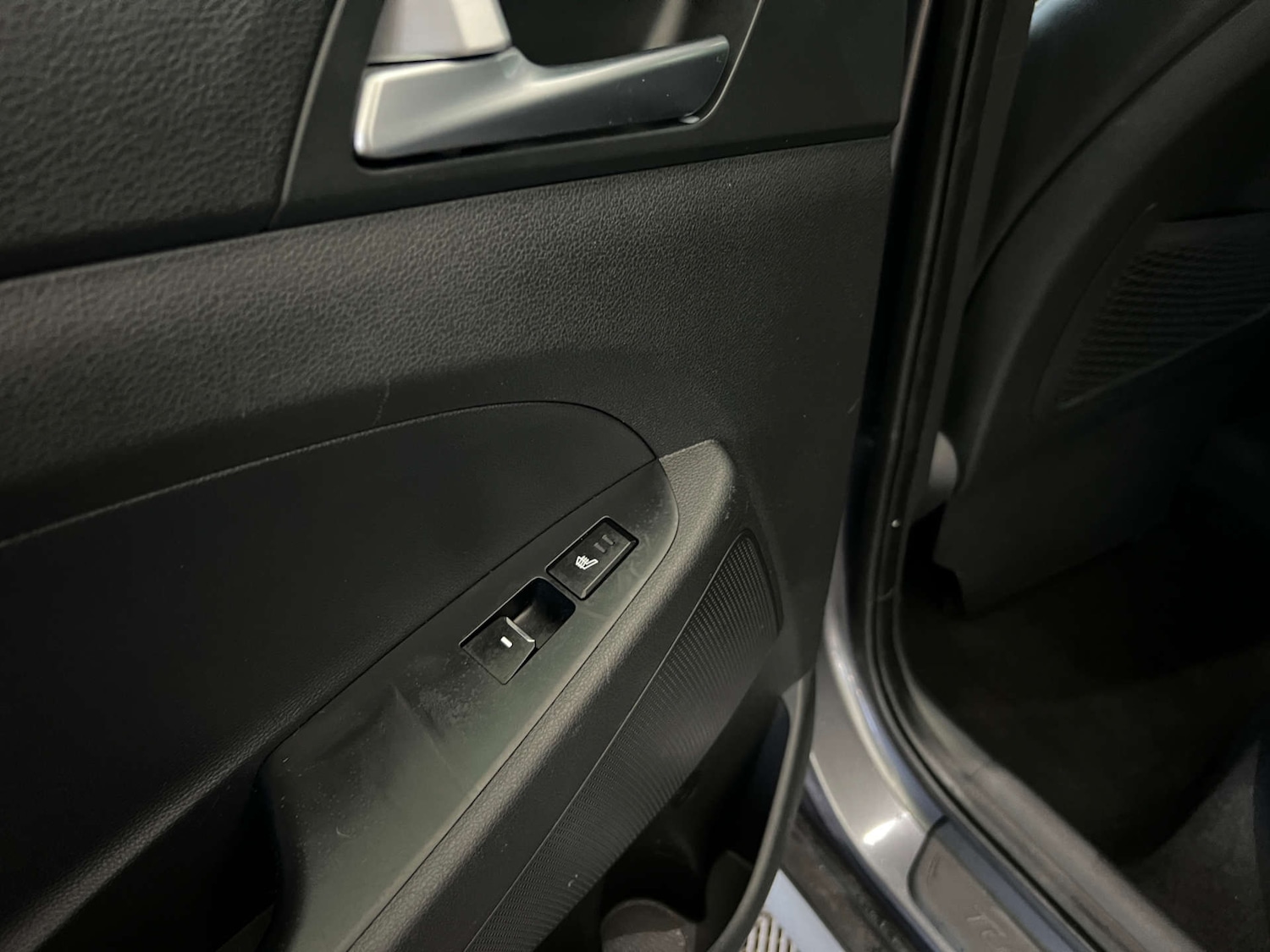 Used Hyundai TUCSON 2017 for sale - 76669807: Photo 32