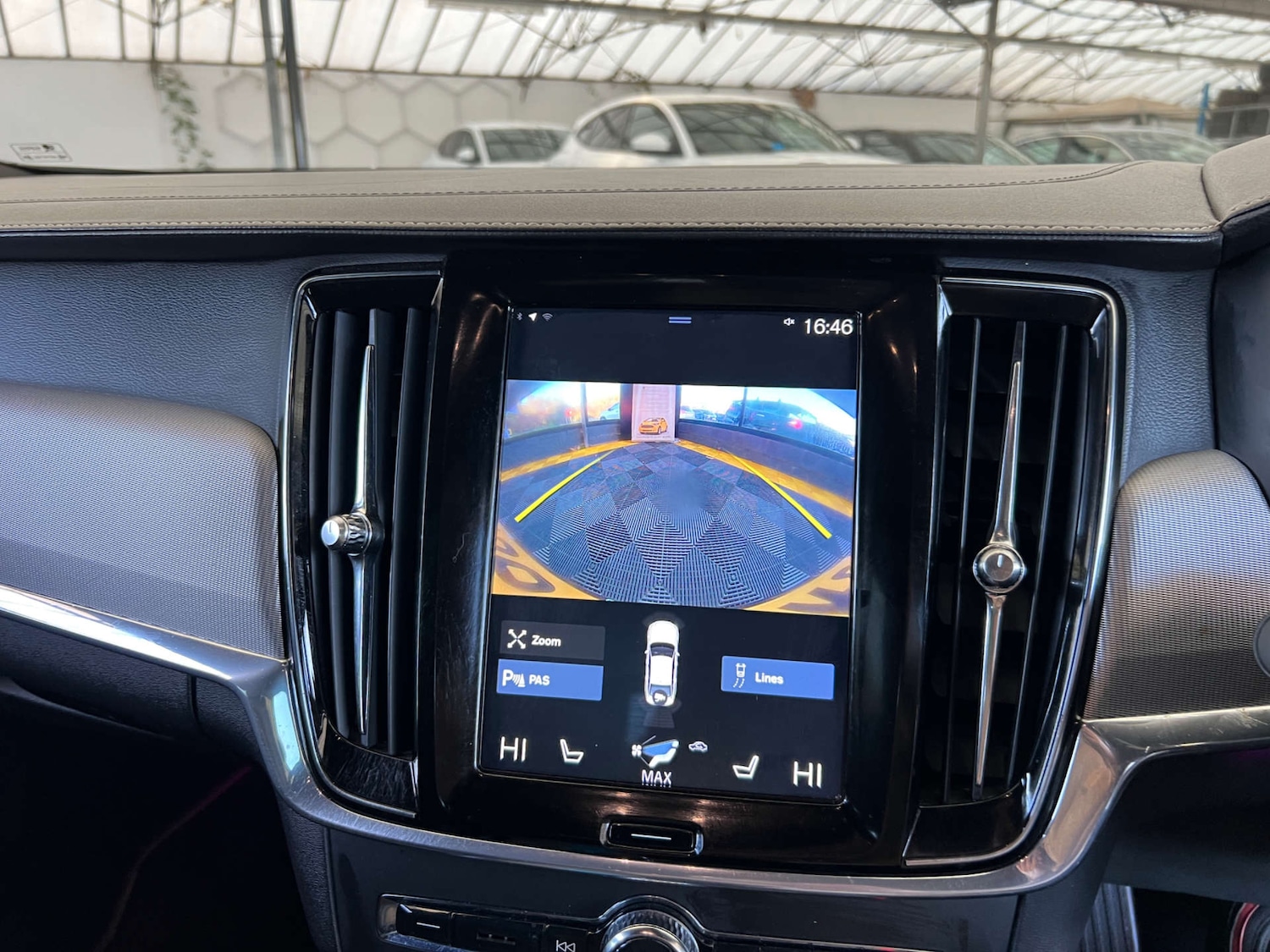 Used Volvo S90 2018 for sale - 76375875: Photo 23