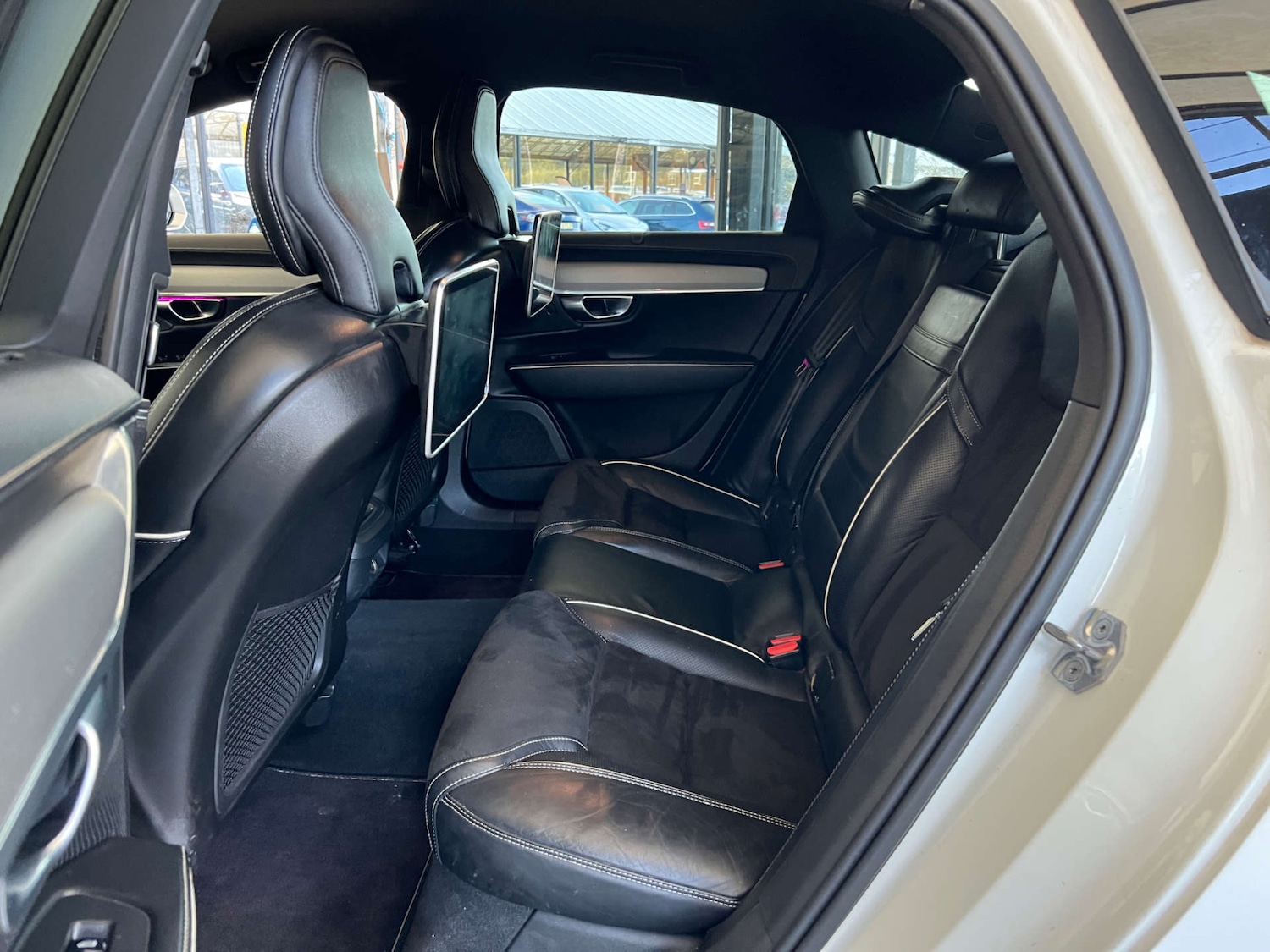 Used Volvo S90 2018 for sale - 76375875: Photo 28