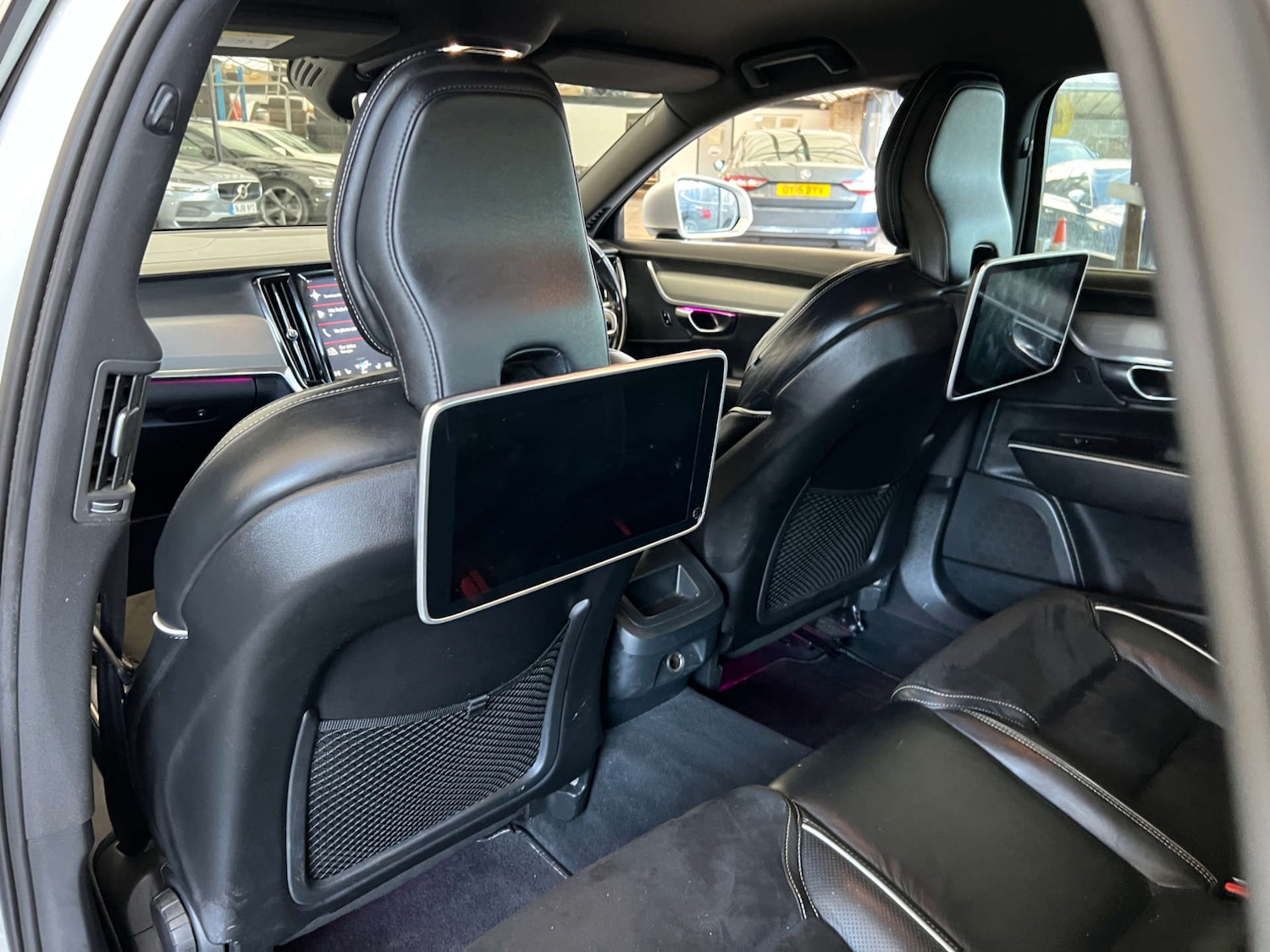 Used Volvo S90 2018 for sale - 76375875: Photo 29