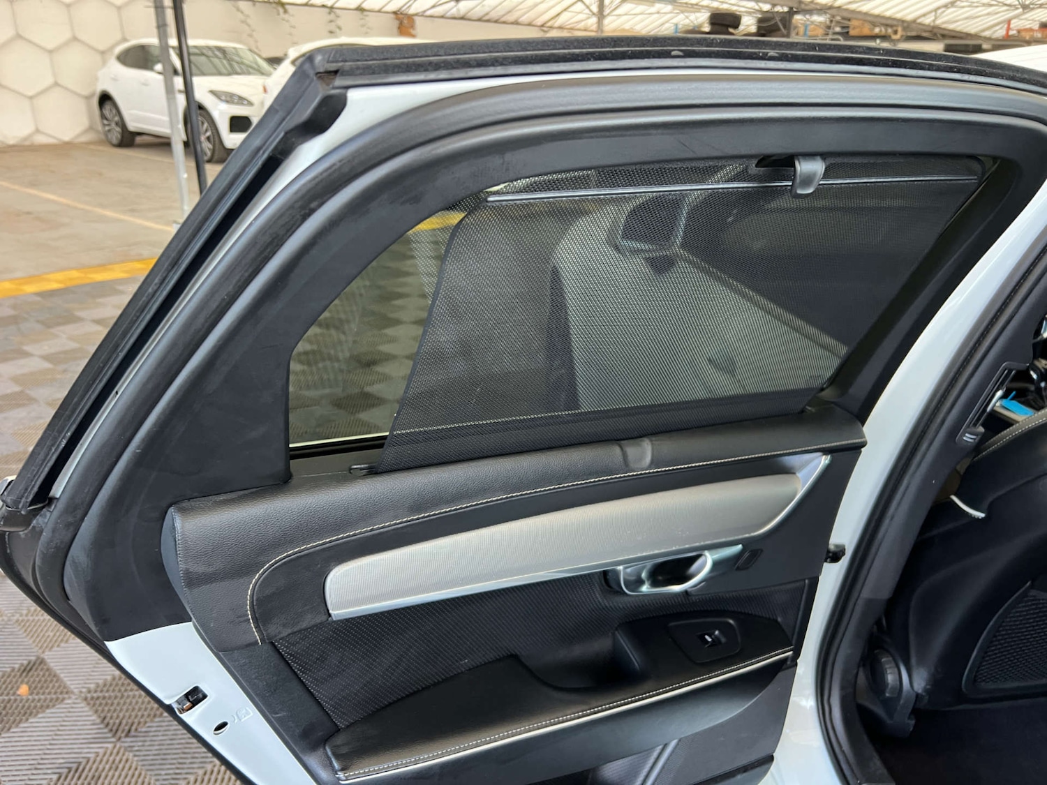 Used Volvo S90 2018 for sale - 76375875: Photo 35