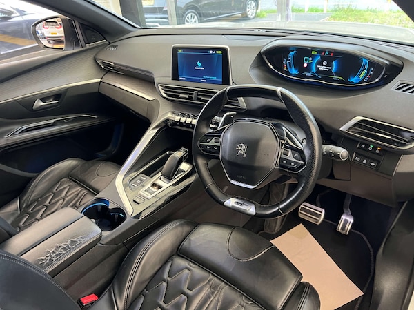 Used Peugeot 3008 2020 for sale - 76253846: Photo 14