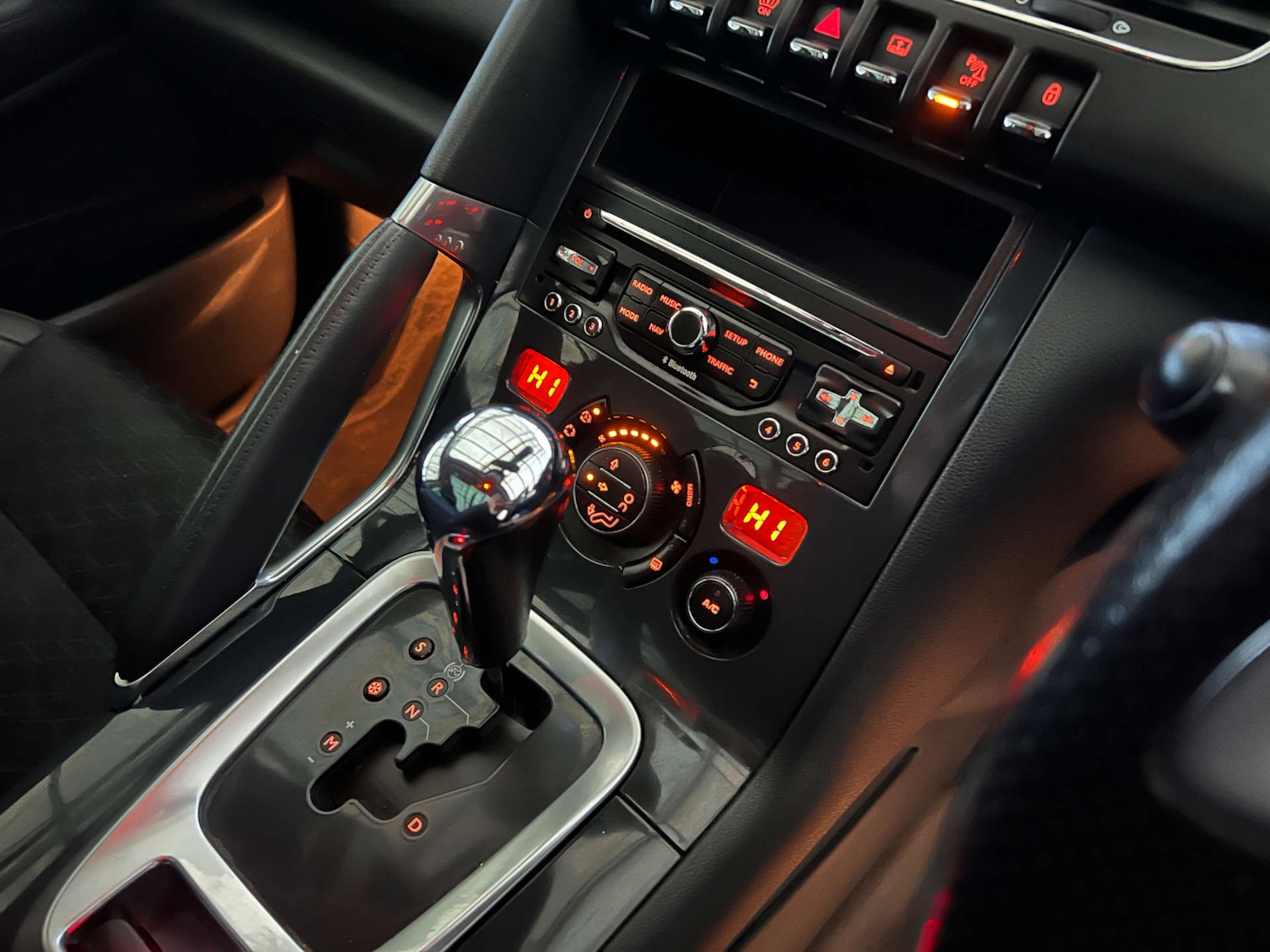 Used Peugeot 3008 2016 for sale - 77236241: Photo 14