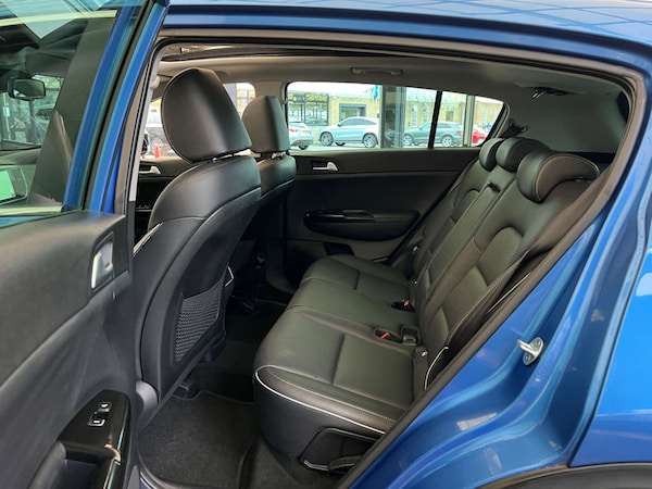 Used Kia Sportage 2018 for sale - 76205340: Photo 32