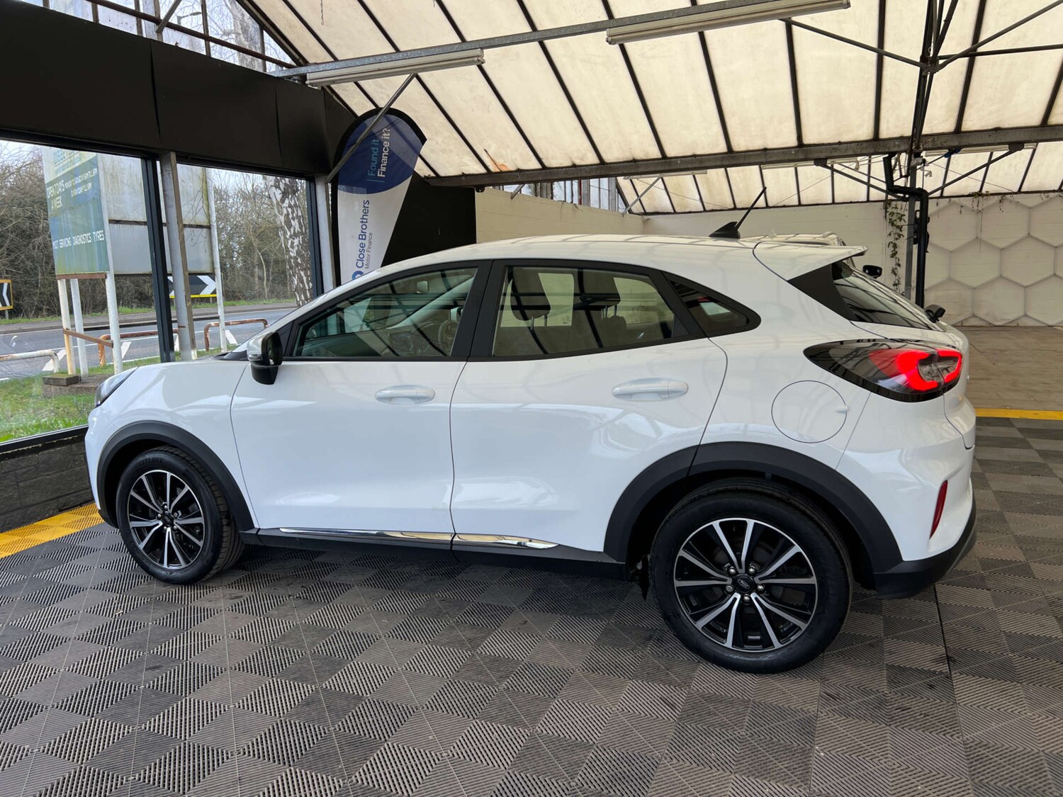 Used Ford Puma 2024 for sale - 77931943: Photo 7