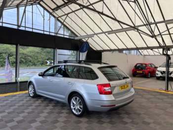 Used Skoda Octavia 2020 for sale - 75347702: Photo