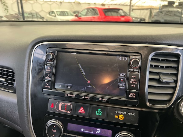 Used Mitsubishi Outlander 2017 for sale - 76231915: Photo 18