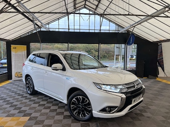 Mitsubishi - Outlander