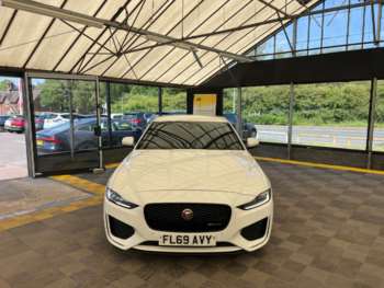 Used Jaguar XE 2019 for sale - 74915666: Photo