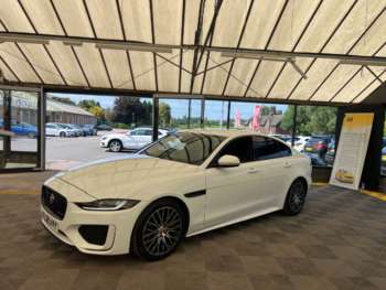 Used Jaguar XE 2019 for sale - 74915666: Photo