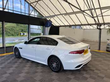 Used Jaguar XE 2019 for sale - 74915666: Photo