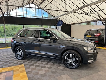 Used Volkswagen Tiguan 2017 for sale - 78801755: Photo
