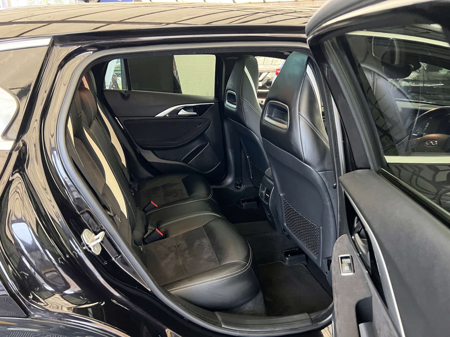 Used Infiniti Q30 2017 for sale - 76477430: Photo 29