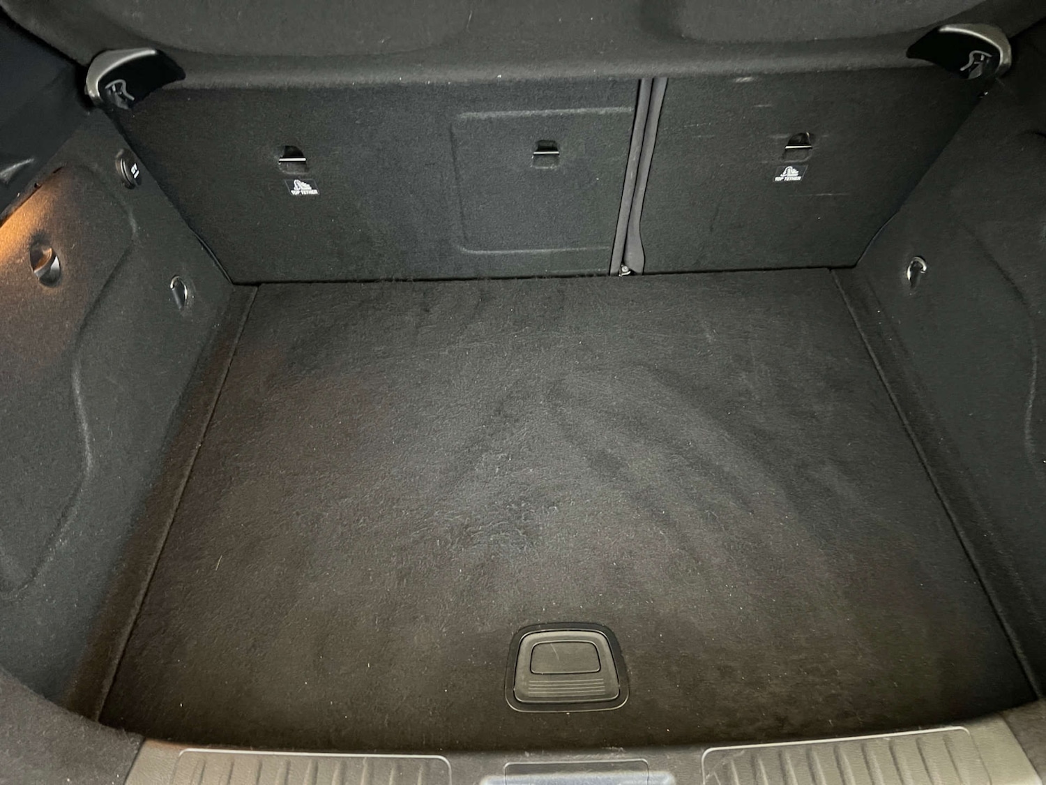 Used Infiniti Q30 2017 for sale - 76477430: Photo 30