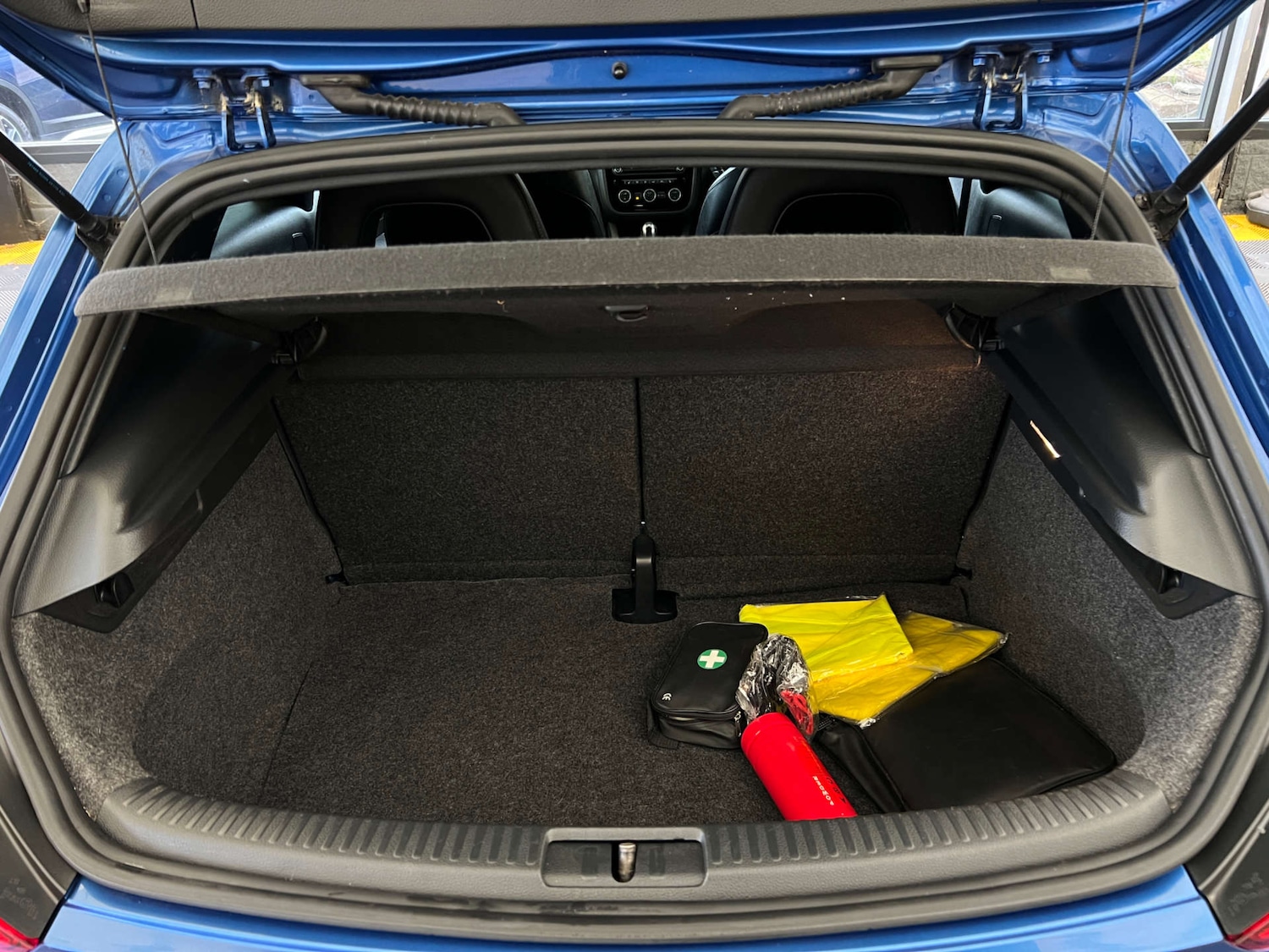 Used Volkswagen Scirocco 2016 for sale - 77975417: Photo 25