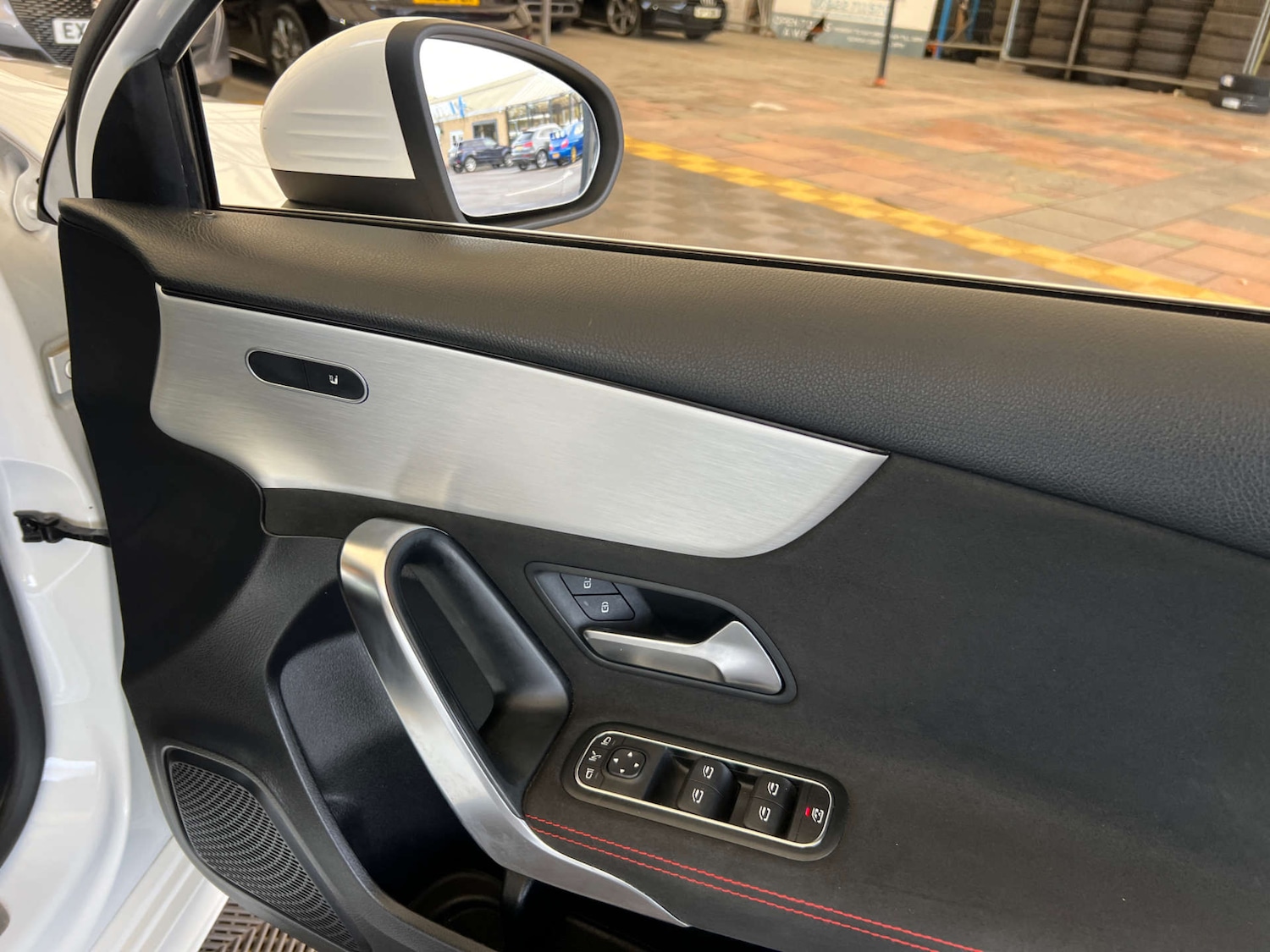 Used Mercedes-Benz A-Class 2018 for sale - 76411996: Photo 12