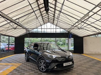 Used Toyota C-HR 2018 for sale - 78529763: Photo