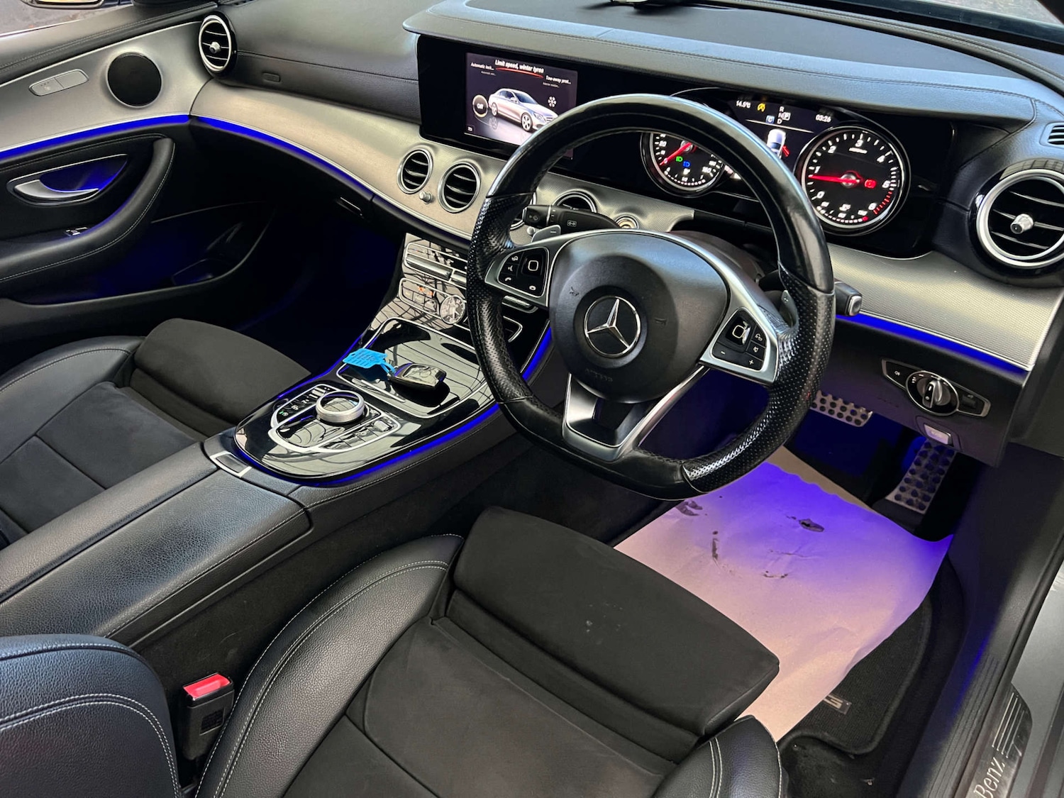 Used Mercedes-Benz E Class 2017 for sale - 76520321: Photo 13