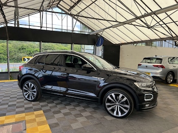 Used Volkswagen T-Roc 2021 for sale - 78621345: Photo