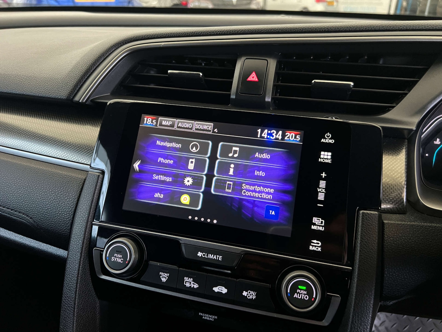 Used Honda Civic 2017 for sale - 77038509: Photo 17