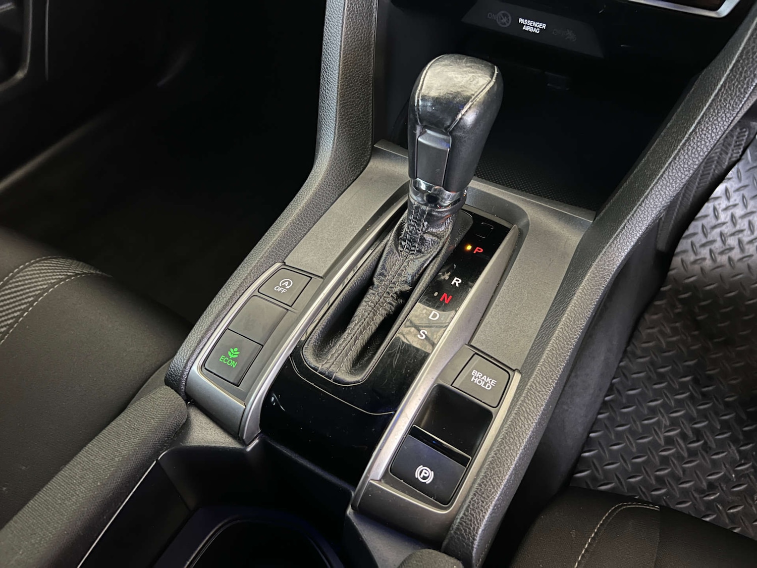 Used Honda Civic 2017 for sale - 77038509: Photo 18