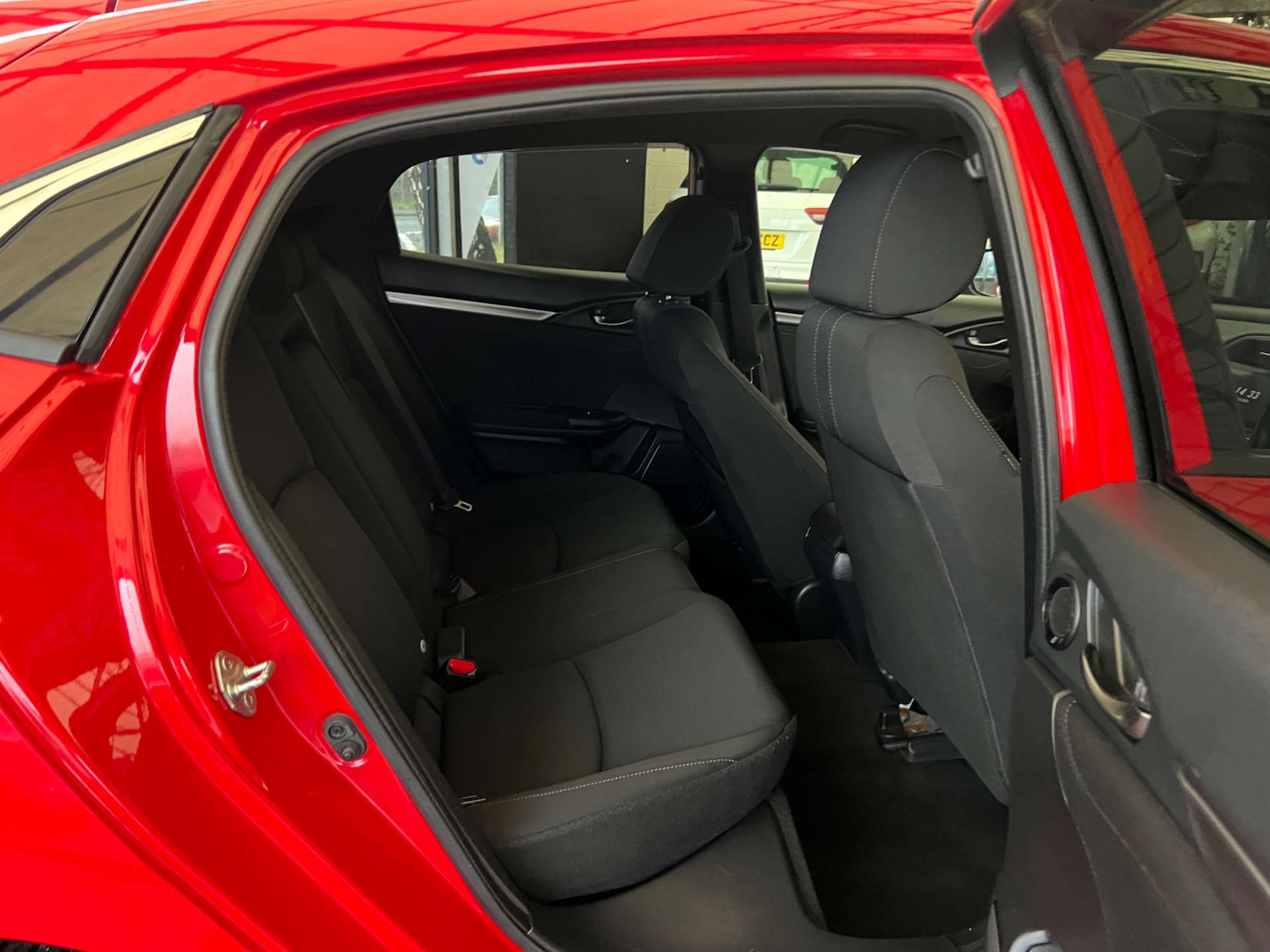 Used Honda Civic 2017 for sale - 77038509: Photo 27